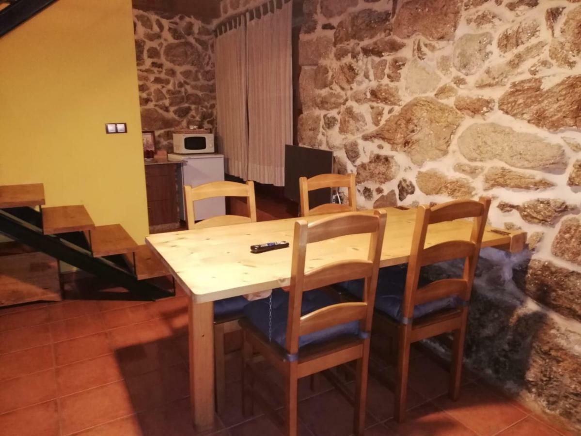 Apartamentos Rurales A Torre Porquera Luaran gambar